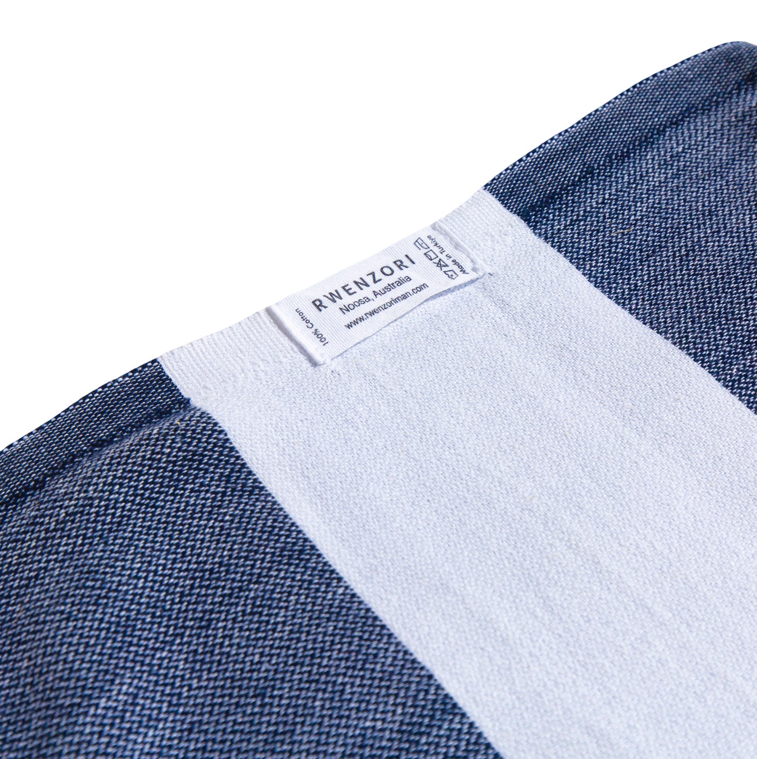 close up deatil of Rwenzori Med-blue turkish towel soft and smooth.